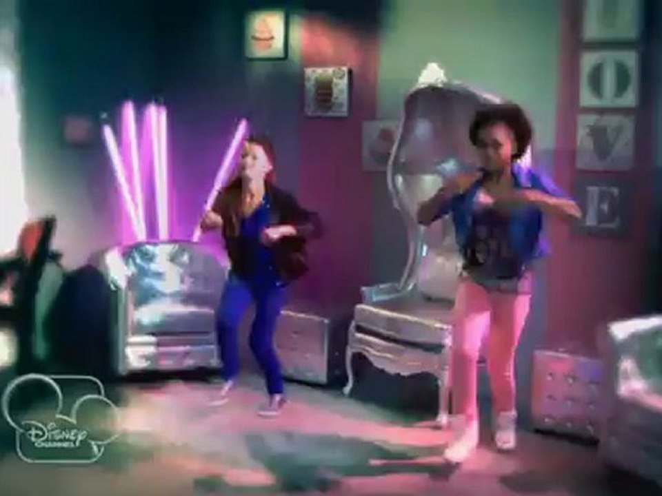 Shake It Up Dance Talents - Edition 2 - Clip de Naomie et Camille