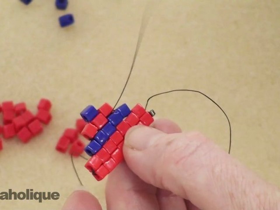 How to Perform Decreases in Square Stitch Bead Weaving