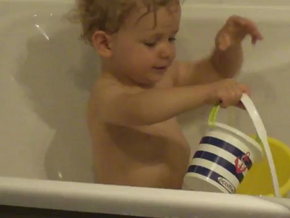 M4V05593.MP4