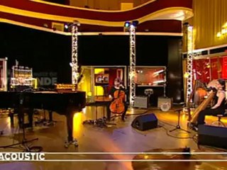 Agnes Obel - Beast (Acoustic/live on TV5Monde)