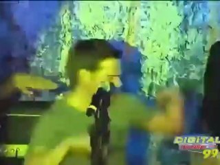 Explota corazón (directo - 2011)