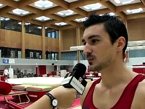 Vincennes TV vous propose une visite des coulisses de l'INSEP avec le gymnaste Hamilton Sabot médaillé de bronze des barres parallèles Jeux Olympiques de Rio 2016