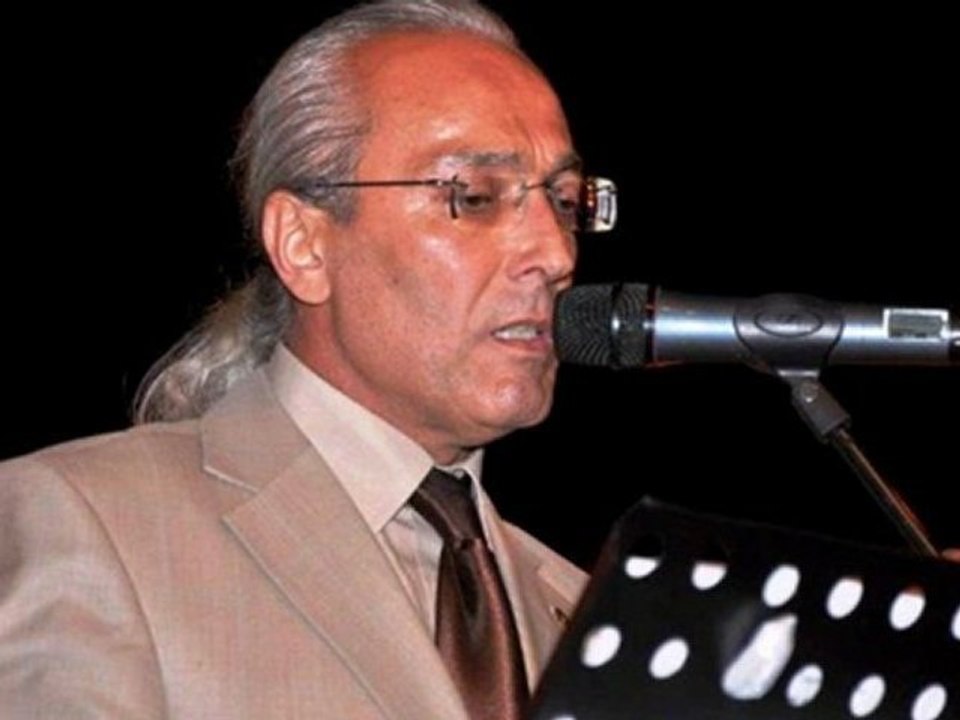 İsmail Olgay  ~ Bu Nasıl Sevgi Böyle Bu Nasıl Tutku