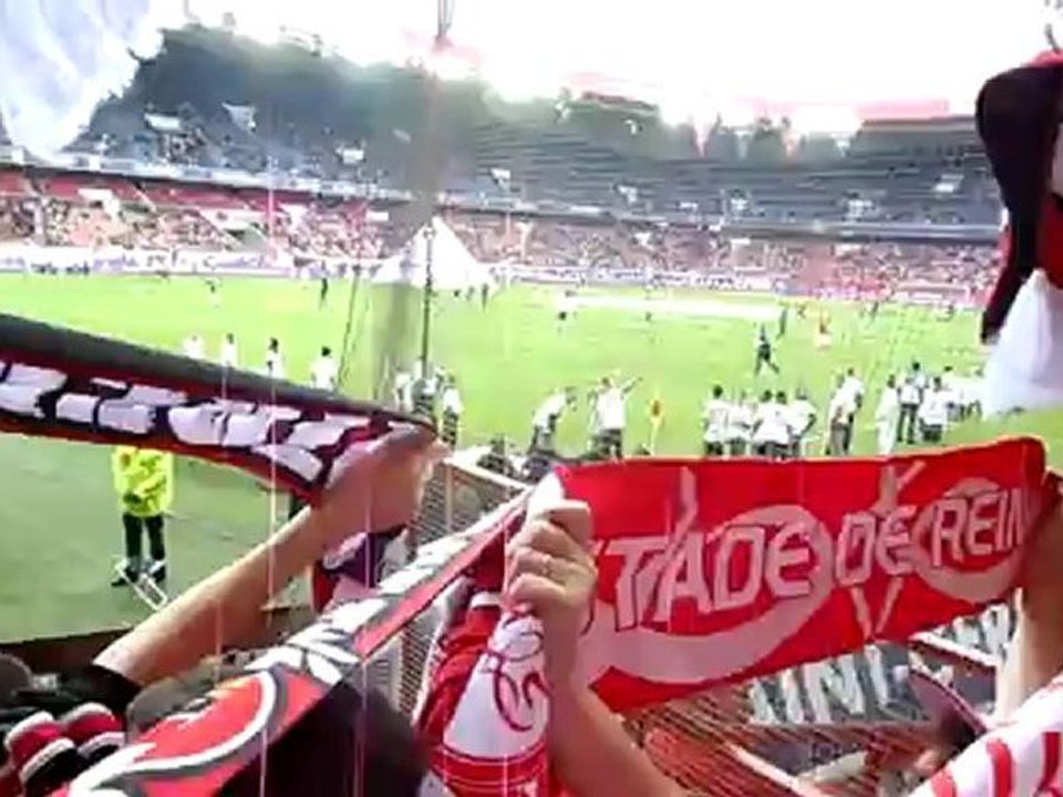 TINQUIETES !!!!!!!!!!  2 000 A GUEULER AU PARC  !!!!!!!!