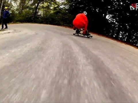Down The Road - Skate video - Cool Shoe Tricks & Chicks