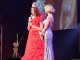 Miss France 2012 salue les candidates de Miss Picardie avec Sylvie Tellier