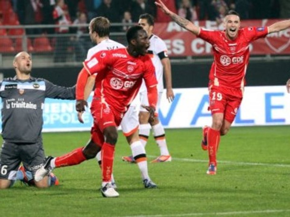Valenciennes FC (VAFC) - FC Lorient (FCL) Le résumé du match (9ème journée) - saison 2012/2013