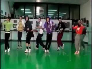 DjAyaZ - KoLpa KizLar - Hareketli 2012 Klip