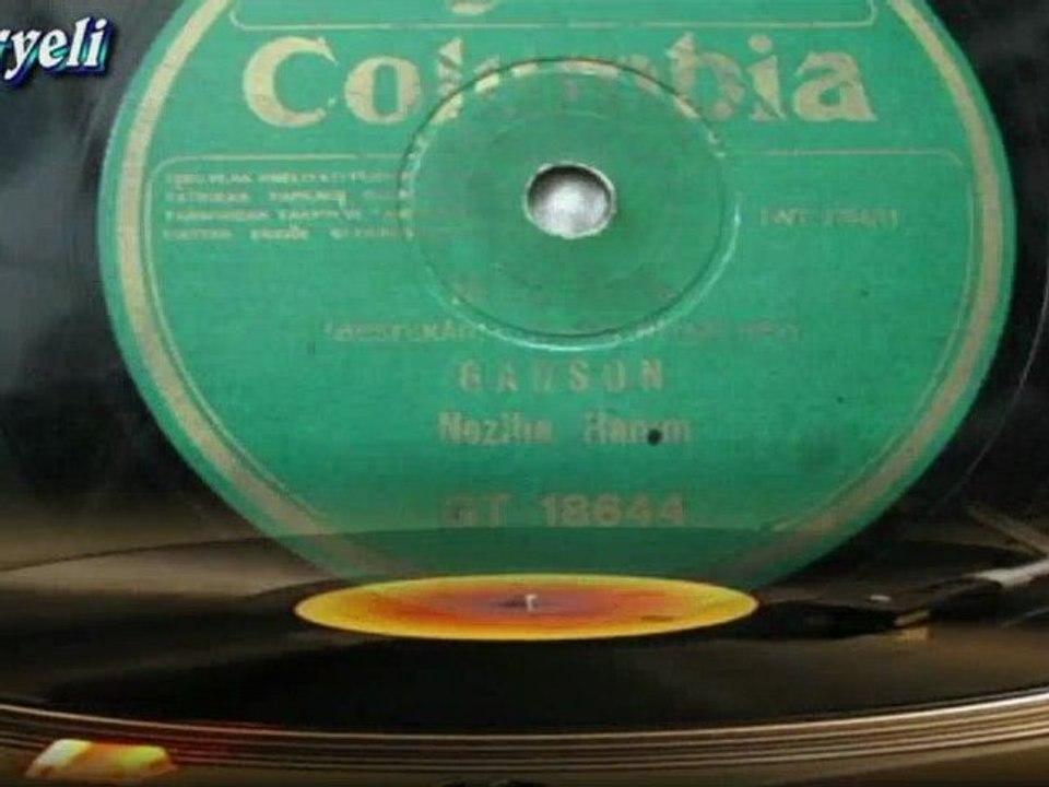 Nezihe Hanım ♪♪♪♪  Hasretin Unutturdu Beni Bana