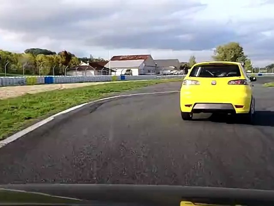 Circuit d'Albi 20/10/2012 - Session 2 - TDI Powaaa !!!