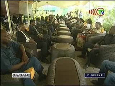 Les ressortissants d’Owando reçoivent leurs députés à Brazzaville