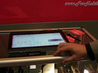 Fujitsu LIFEBOOK T902 - Anteprima dettagliata e hardware tour [SMAU 2012]