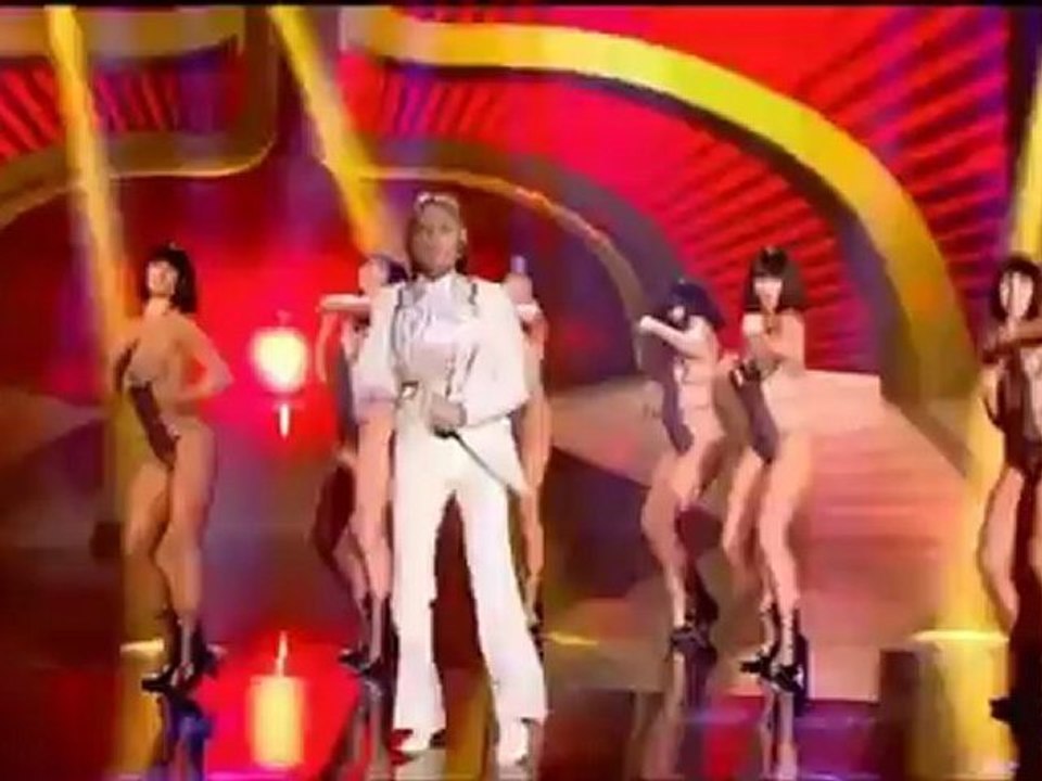 Simplement pour un soir  Cloclo et  les danseuses du Crazy Horse