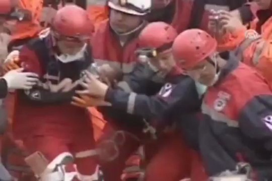 Van 1 yılda ayağa kalktı