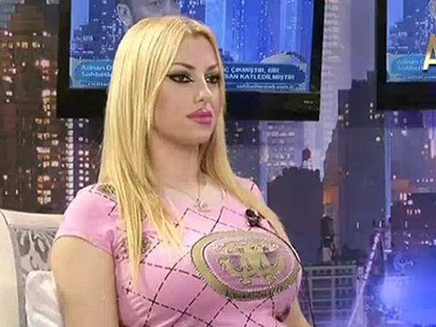 YECÜC MECÜC, KOMÜNİZM VE FAŞİZMDİR