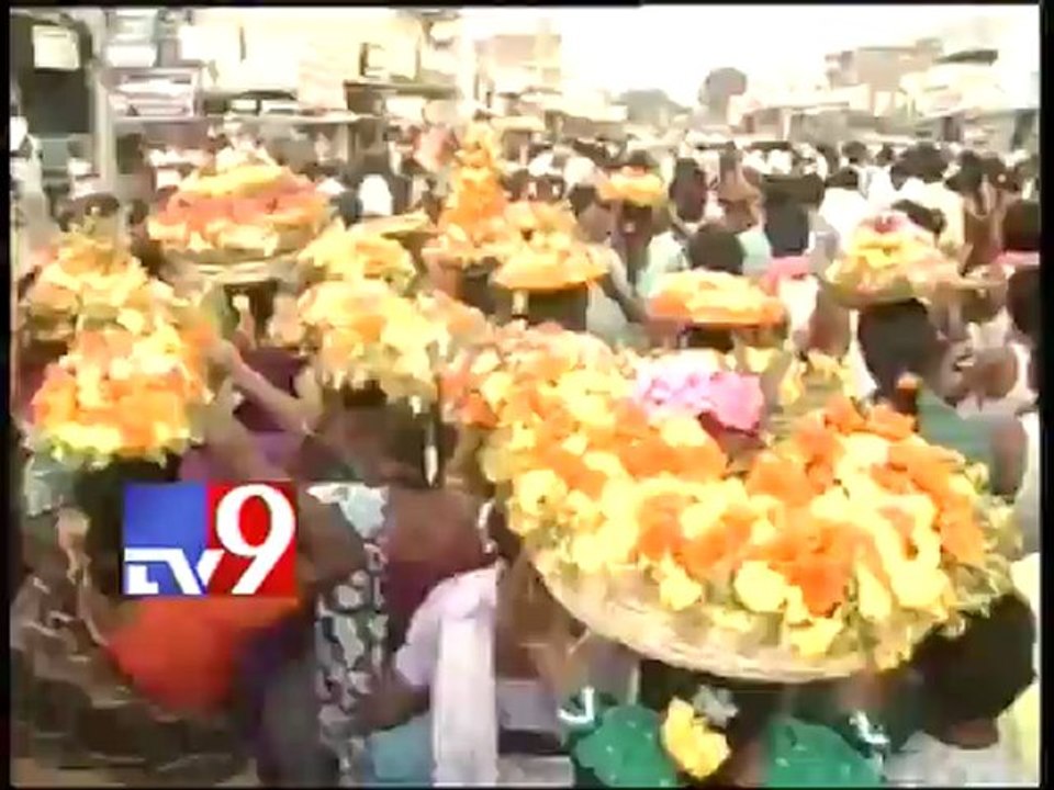 Maatalli Batukamma - 22-10-2012