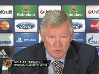 Man United - Sir Alex recadre Ferdinand
