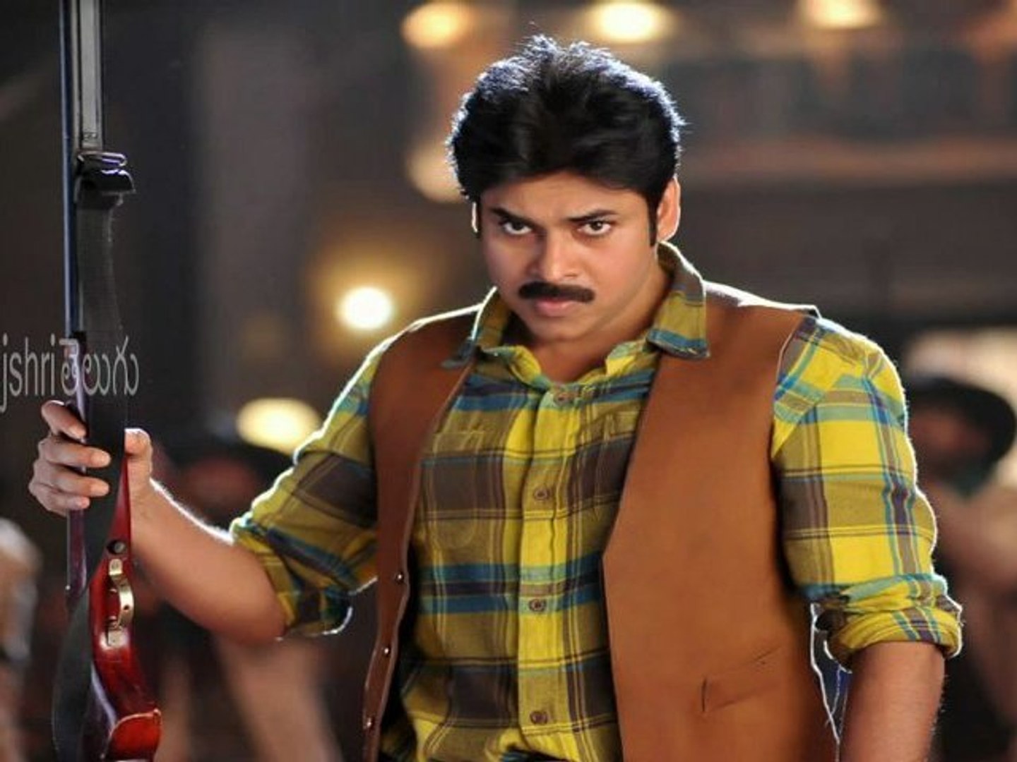 Cameraman Ganga Tho Rambabu Wallpapers Hd