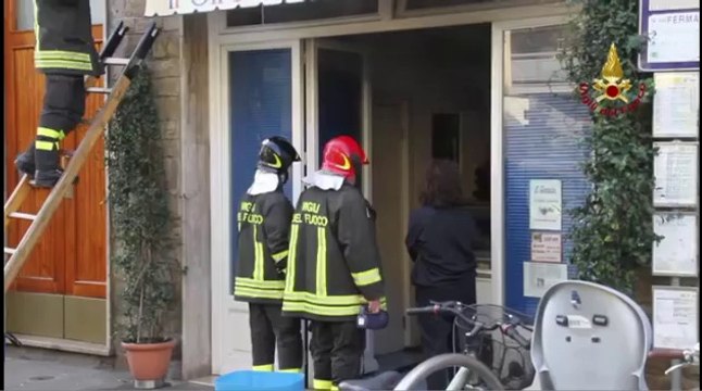 Firenze - Incendio all'interno di un edificio commerciale (21.10.12)