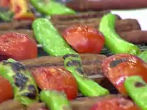 Ben Bilmem Eşim Bilir'de Mangal Keyfi