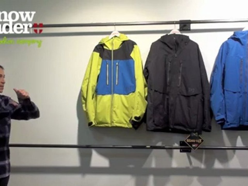 Snowboard présente les vestes de snowboard AK Stagger Burton