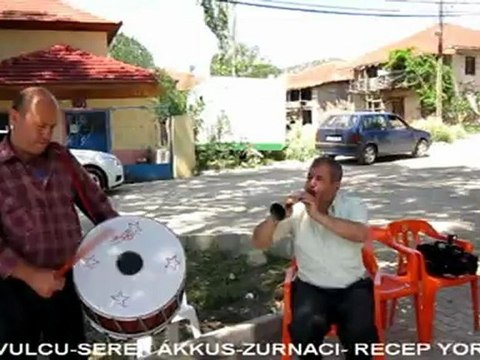 zurna,da-çavdırlı recep yörük-davul,da-şeref akkuş-elmalı gelin ağlatması