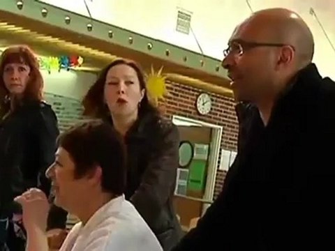 Des artistes en résidence au collège BAR SUR SEINE [ keepvid.com]