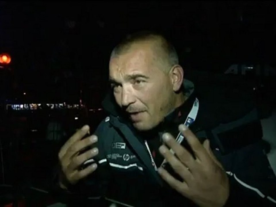 ITW du skipper Zbigniew Gutkowski à son arrivée au port des Sables