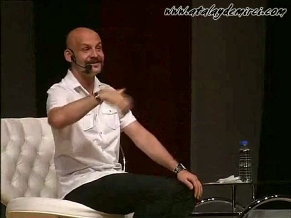 Atalay Demirci - Stand up Gösterisi izle - Okul Hayatı