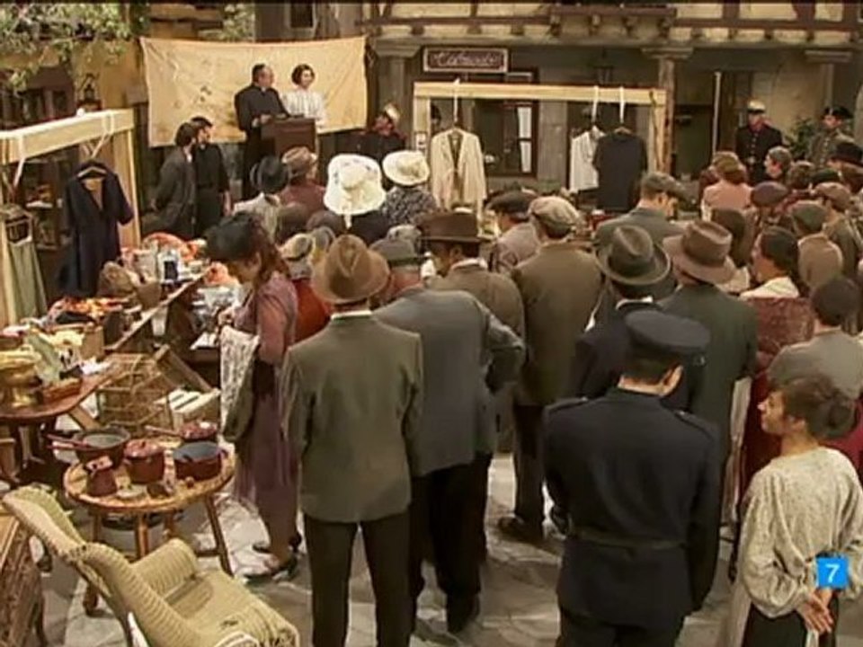 TRISTAN FRANCISCA NO ES BIENVENIDA AQUI LARGUESE ESDPV 23-10-2012