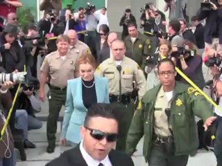 Lindsay Lohan Contributes to Twitter Flood During Debate