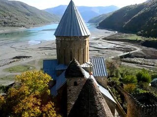 Ananauri Castle