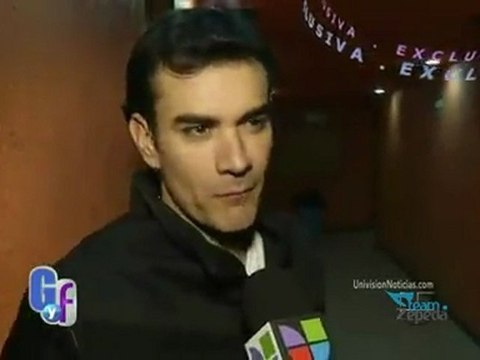 David Zepeda @davidzepeda1 y elenco de @unanochedepasio en los camerinos ||EGYF