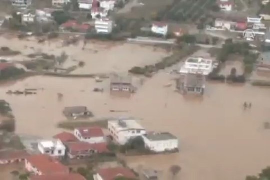 Balıkesir'de kuvvetli yağış