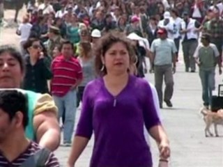 Chileans practice for natural disaster