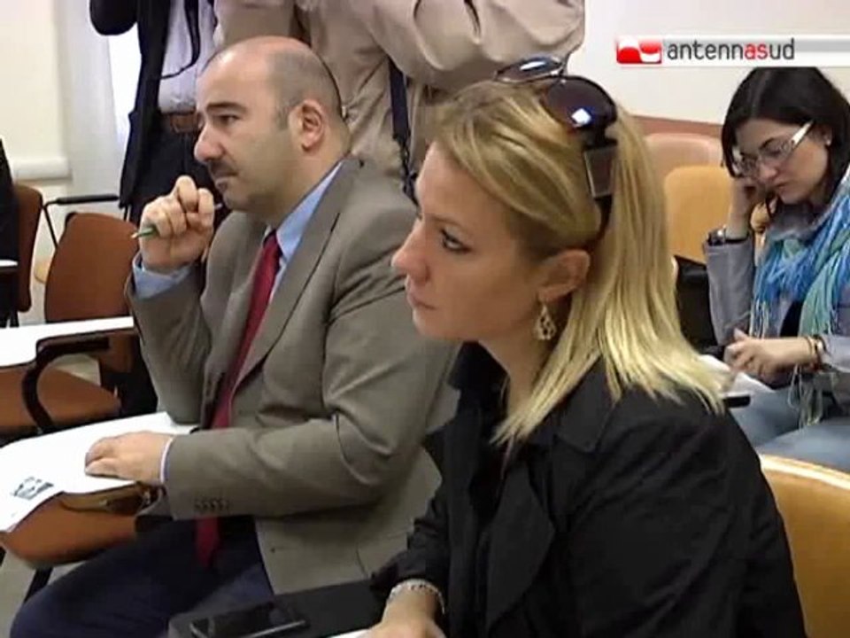 TG 23.10.12 Uomini sempre più violenti, 3 arres...