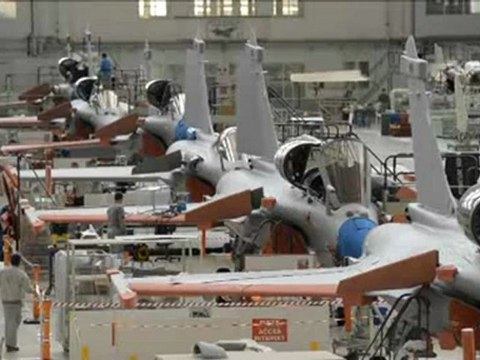 Dassault Aviation et Thales livrent à la DGA le Rafale C137 - Dassault Aviation