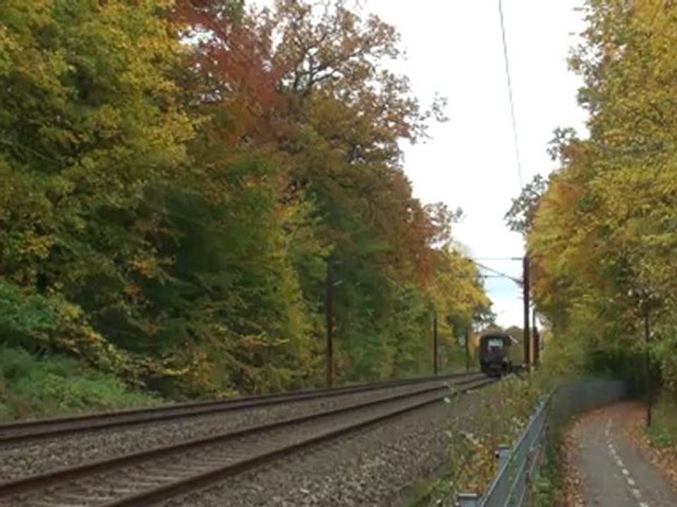 20121023133052