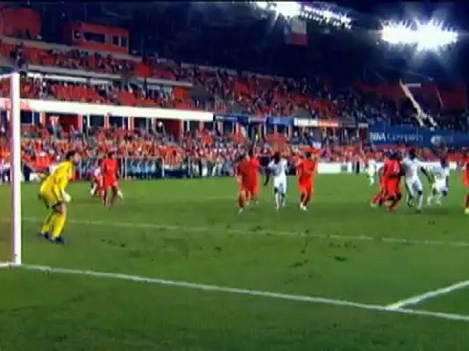 CONCACAF-CL: Freistoßhammer von Caetano