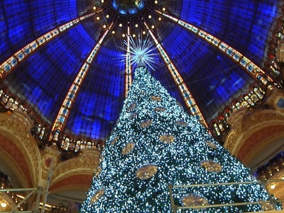 Dans les coulisses du sapin de Noël des Galeries Lafayette