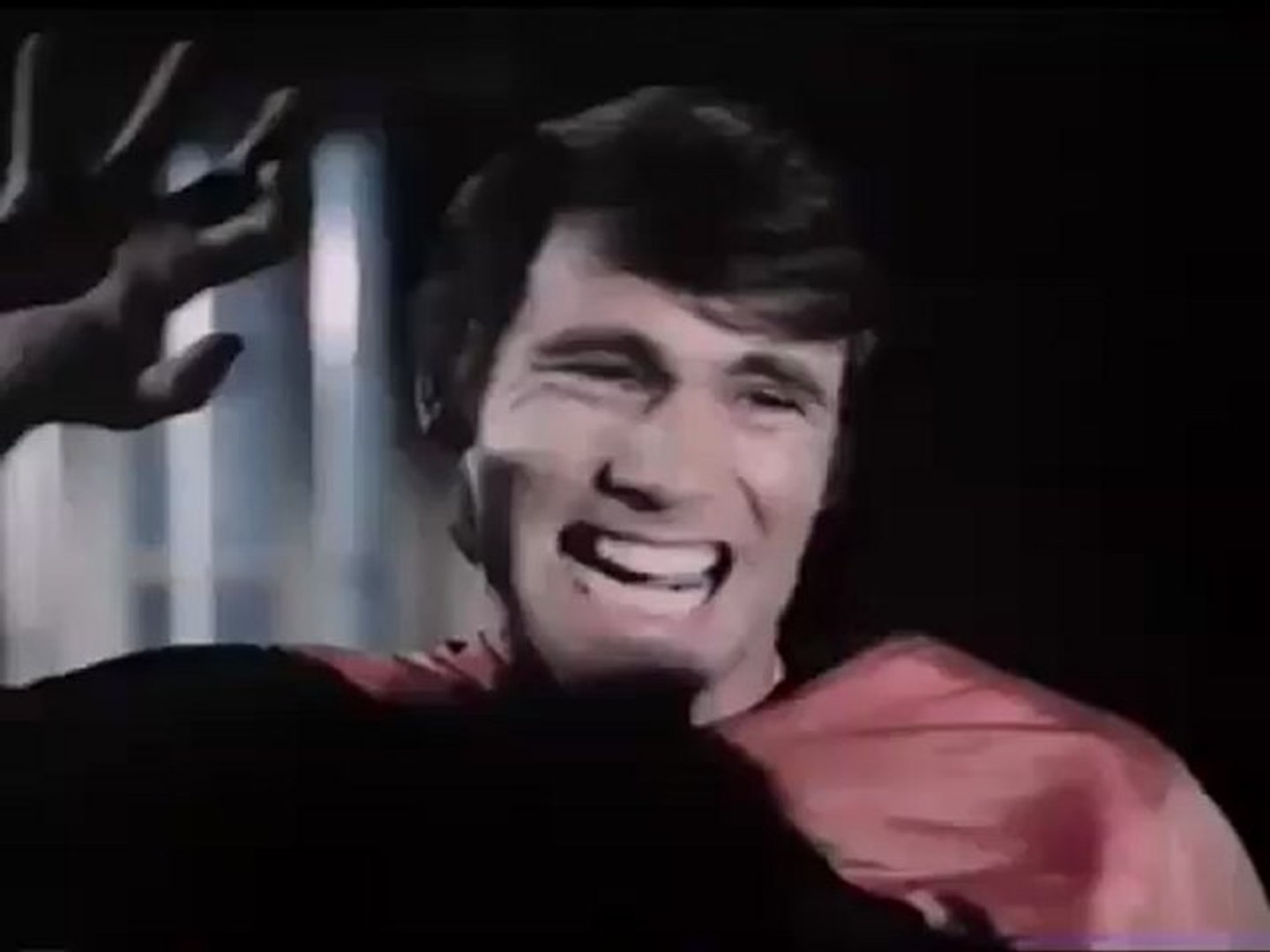 L homme Puma Trailer