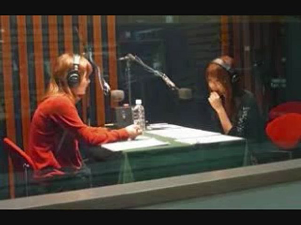 12.1.31　 新垣里沙　田中れいな　モーニング娘。