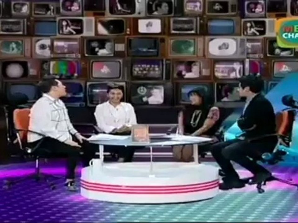 มดดำออนทีวี251012