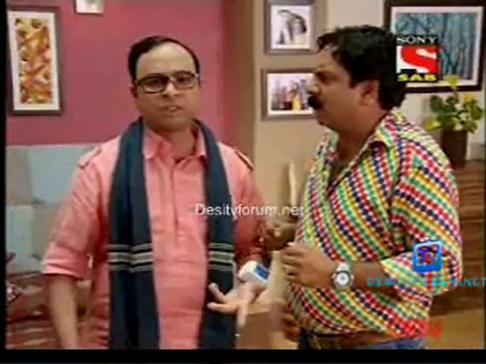 Golmaal Hai Bhai Sab Golmaal Hai 25th October 2012 Video pt4