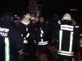 One dead after flash flood hits Turkish bus