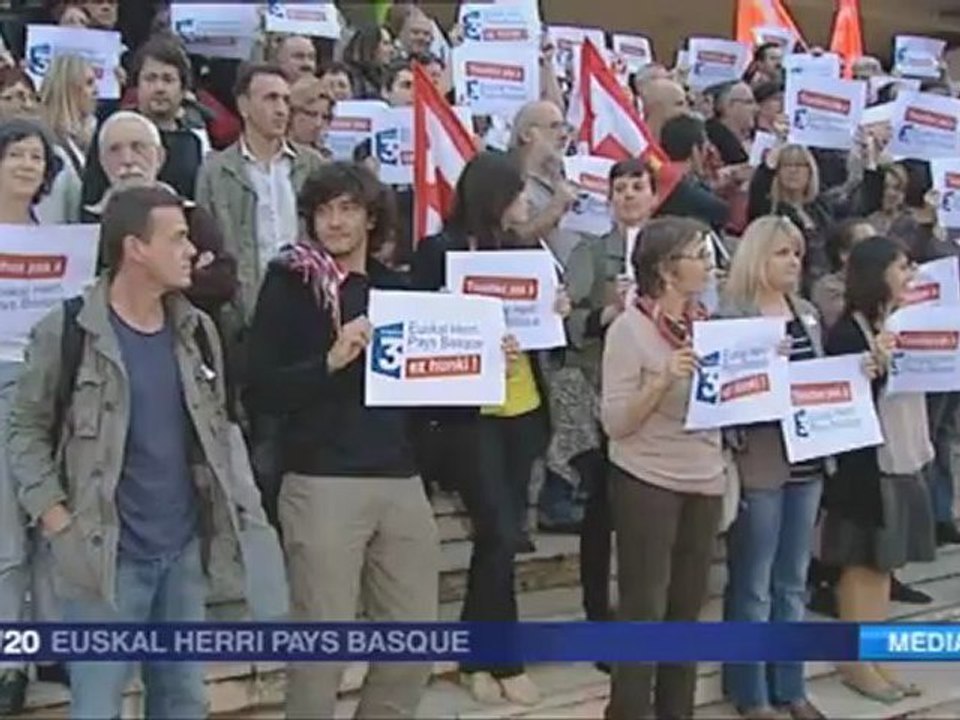 Rassemblement de soutien à France 3 Euskal Herri