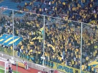 Φίλαθλοι ΑΕΛ (5)