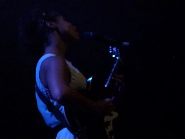 Lianne La Havas - He Loves Me (Paris 2012)
