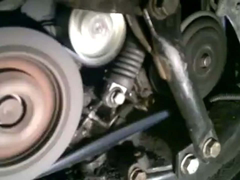 Courroie d'accessoires et galets XM 2.5 TD