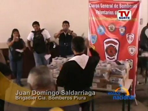 Piura: Gobierno Regional entrega equipos de comunicacion a Companhia de Bomberos